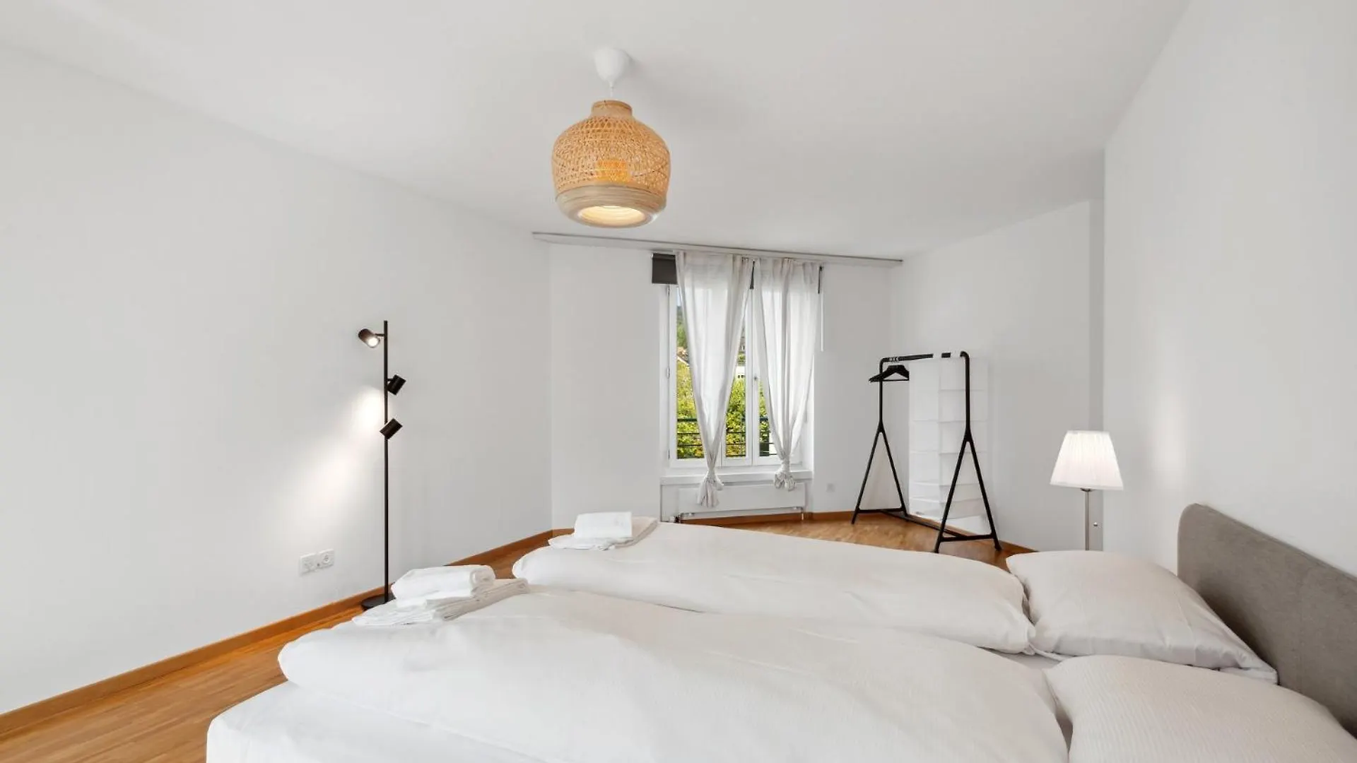 Spacious Central Apartments Hoting Zurich