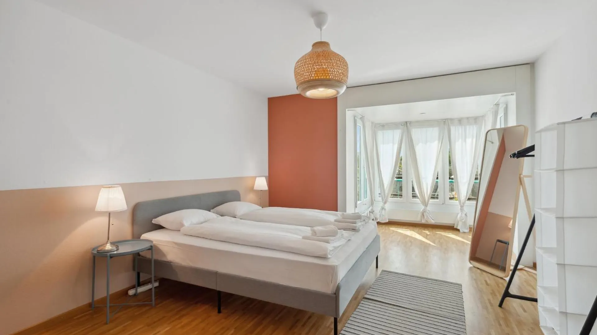 Spacious Central Apartments Hoting Zurigo